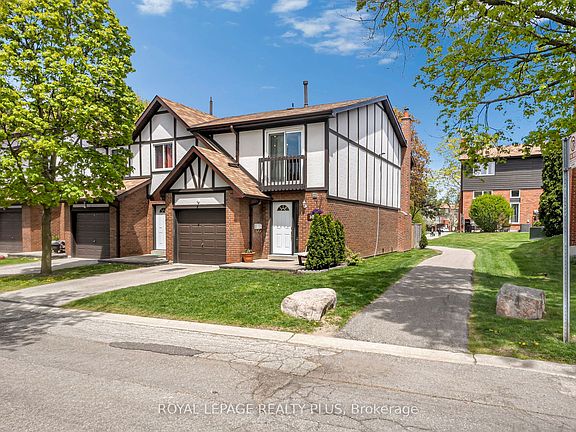 3rd image of 1755 Rathburn Rd E #39