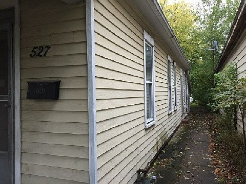 2nd image of 527 Steele Ave
