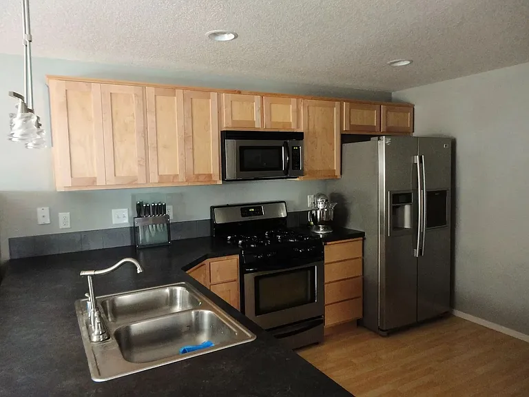 2715 NE 125th Ct — Photo 5