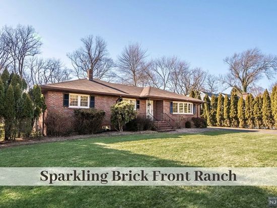 195 Wyckoff Ave Wyckoff Nj 07481 Zillow