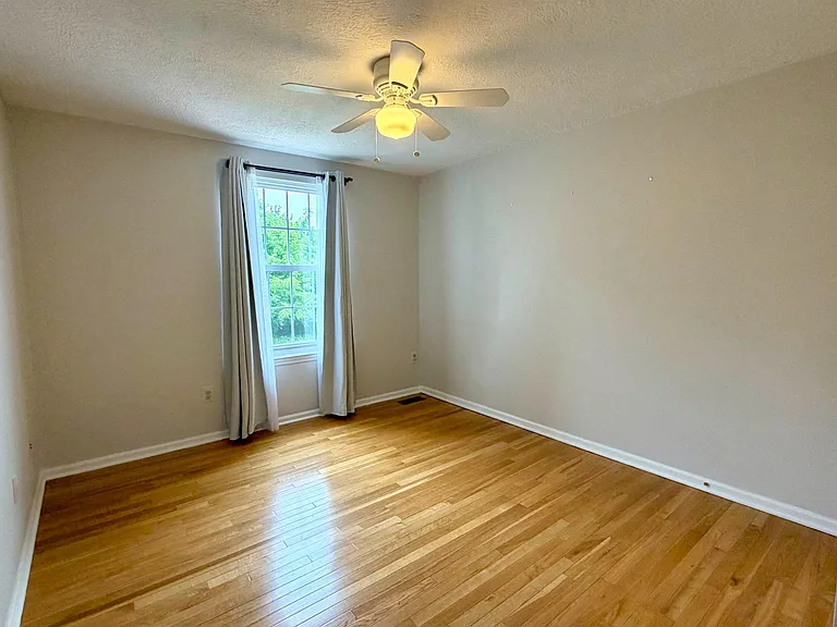 6812 Ericka Ave — Photo 21
