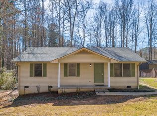 121 Oakmont Two Dr, West Union, SC 29696