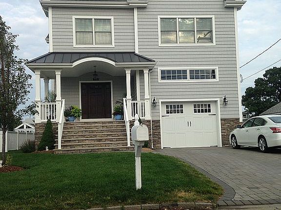 2nd image of 1641 East Dr