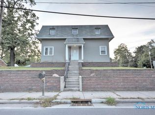 4943 Flanders Rd, Toledo, OH 43623