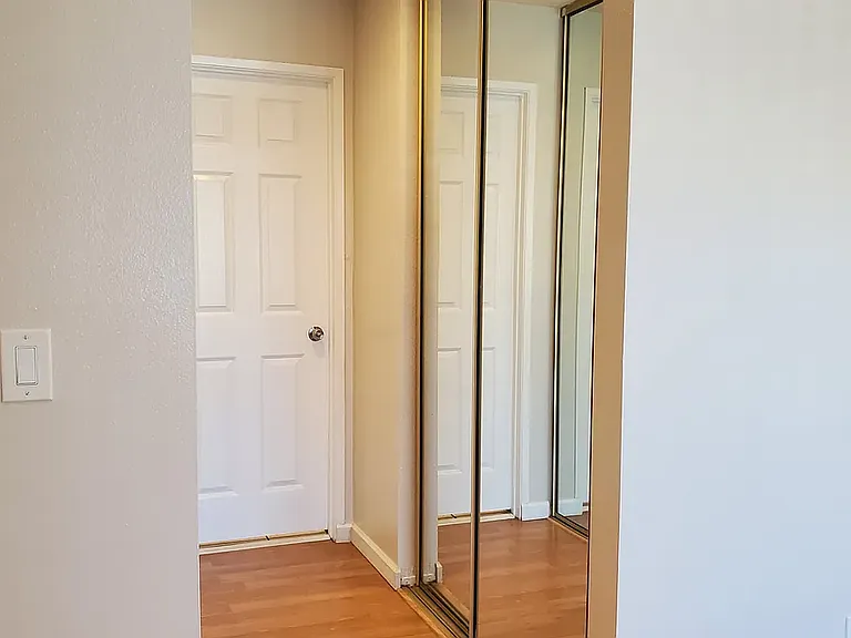 1250 Hillandale Ave — Photo 8