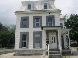 25 Osborne St APT 1, Danbury, CT 06810