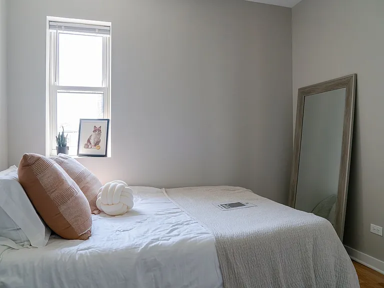 3051 W Leland Ave — Photo 22