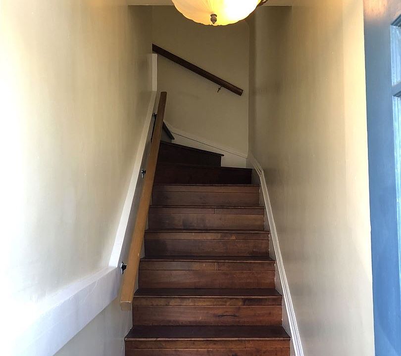1st image of 522 Bowdoin St