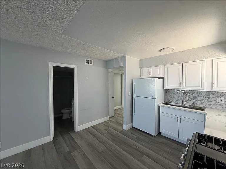 4396 Vegas Valley Dr #2 — Photo 8