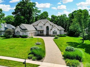 7232 Meeker Creek Dr, Dayton, OH 45414