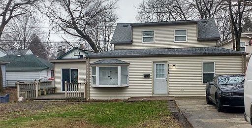 1st image of 1678 Campbell Ave