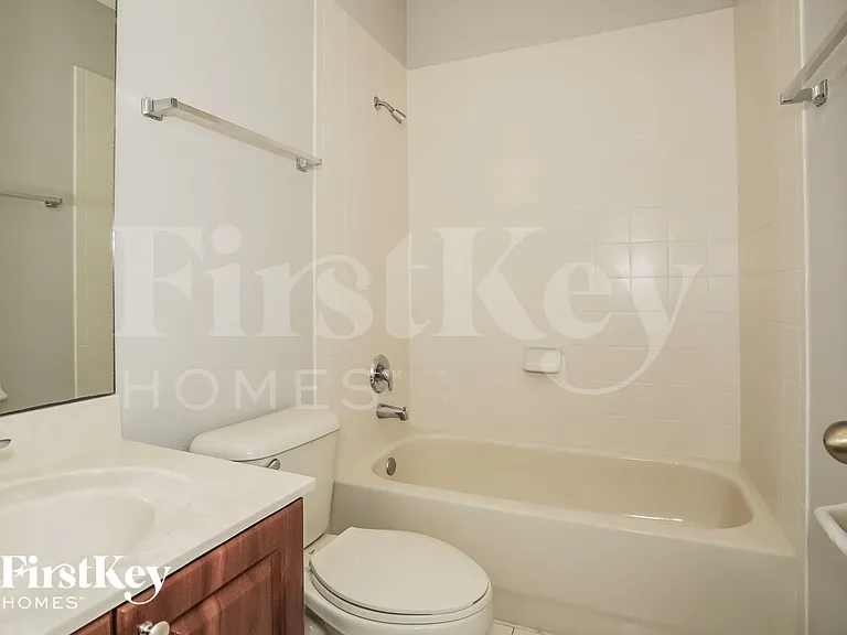 21471 SW 86th Pl — Photo 13