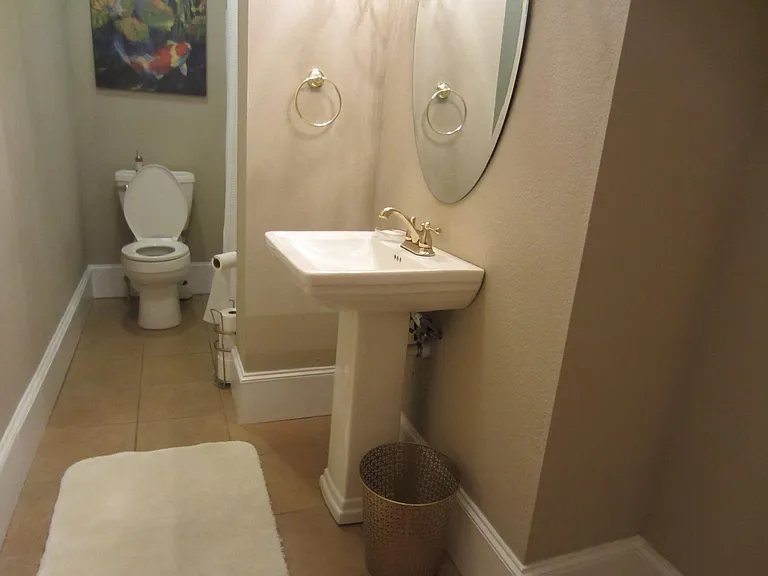 1115 N 6th Ave — Photo 36