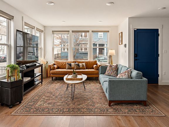 3rd image of 62 Governor Winthrop Rd #1