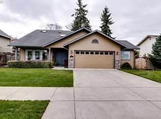 4270 Hyacinth St, Eugene, OR 97404