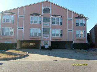 2325 W Great Neck Rd APT 105, Virginia Beach, VA 23451