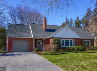 980 Mondale Rd, Bird In Hand, PA 17505