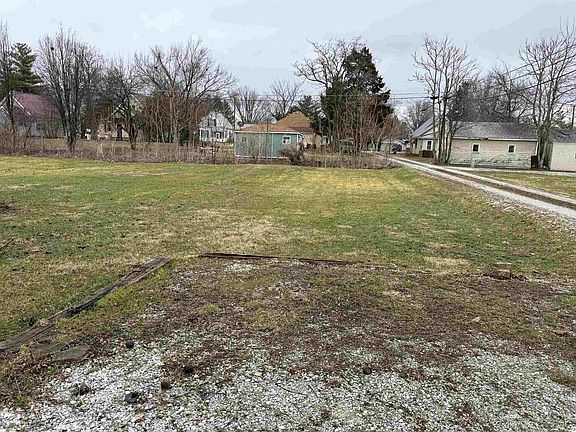 4th image of 733 Buchanan St