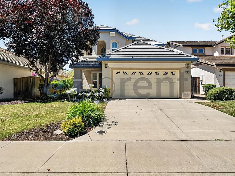20629 Sarazen Pl — Photo 1