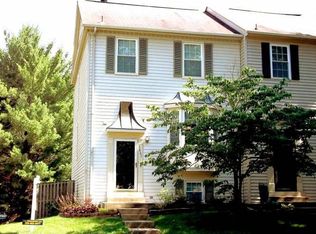 9867 Burke Pond Ct, Burke, VA 22015