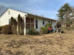 1103 Waterberry Ct S, Toms River, NJ 08757