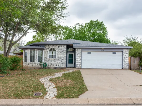 10241 Westward Dr, Fort Worth, TX 76108