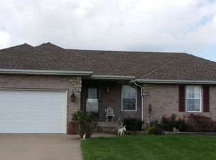 227 Prairie Hollow Rd, Ozark, MO 65721