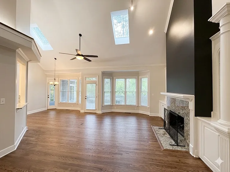 205 Tynemouth Dr — Photo 19