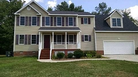 1st image of 6907 Autumn Point Dr
