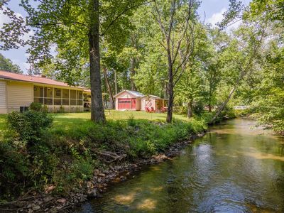 466 Coweeta Lake Cir, Otto, NC, 28763