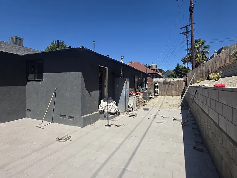 5418 Sanchez Dr — Photo 10