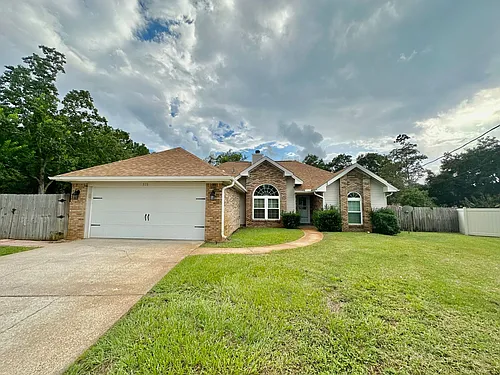 519 E Timberlake Dr Photo 1