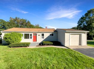 6660 La Blanc Rd, Waterford, MI 48329