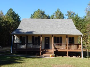 13152 Farmville Rd, Meherrin, VA 23954