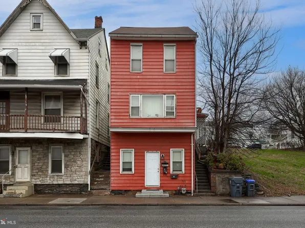 517 N Front St, Steelton, PA 17113