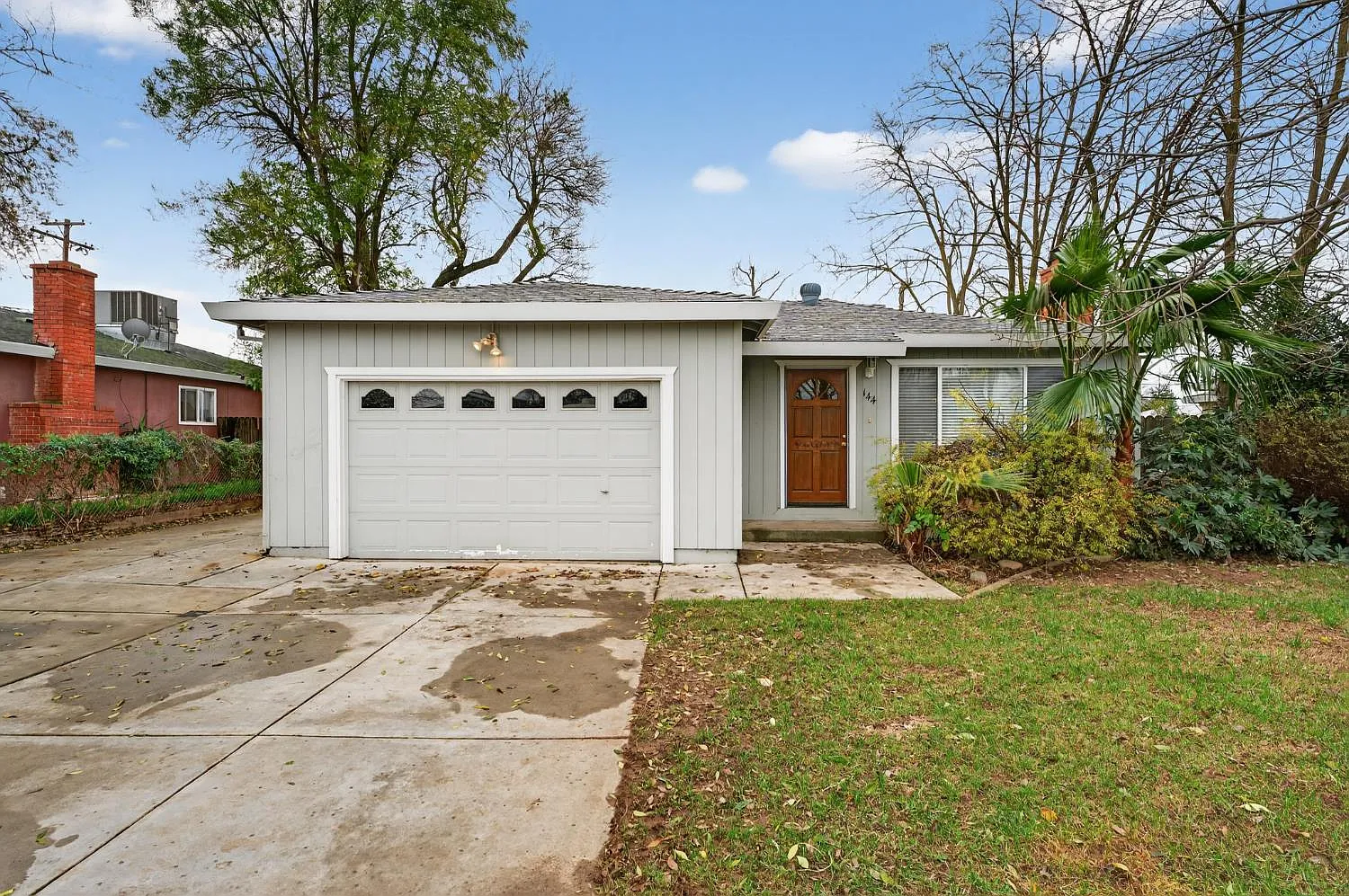 144 Withington Ave photo 1
