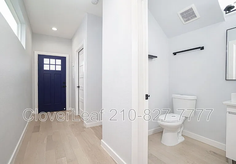 2109 Schley Ave — Photo 7