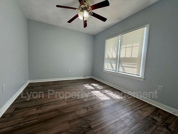 3rd image of 238 Newland Ave #2F