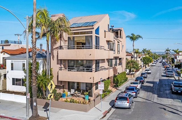 1st image of 5273 E Ocean Blvd #2