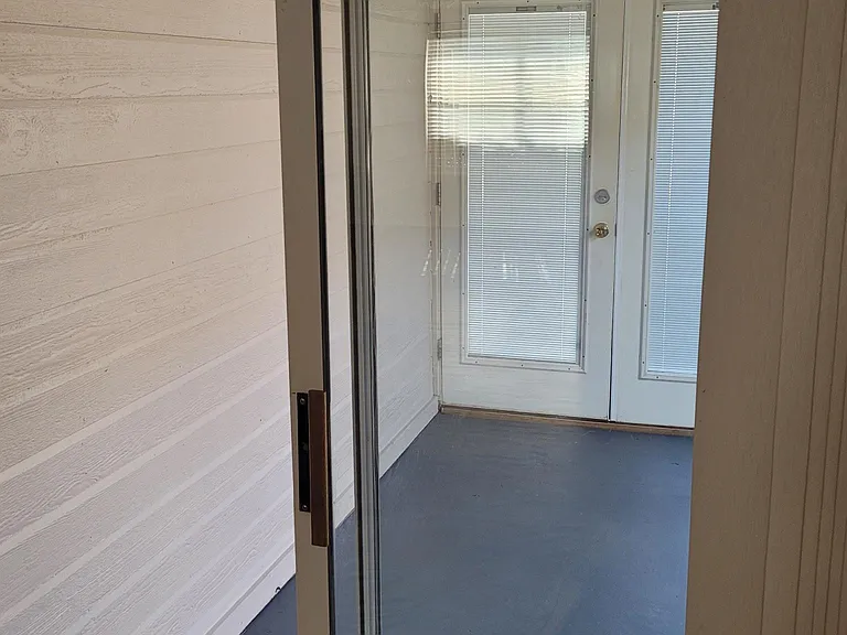 705 Shadowhill St — Photo 22