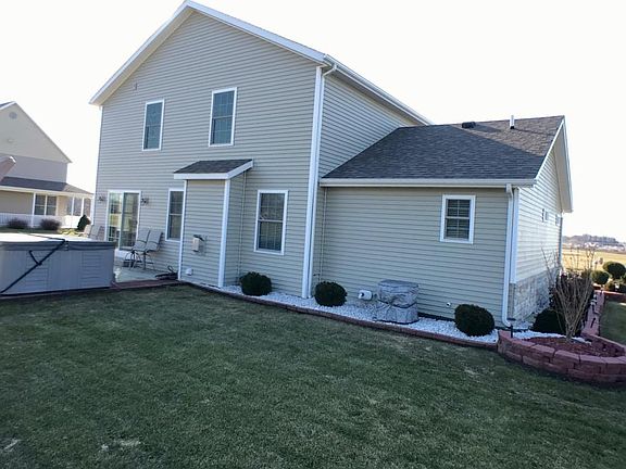 4th image of 1579 Prairie Dr