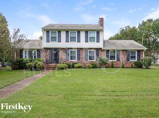 3832 Priest Lake Dr, Nashville, TN 37217