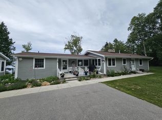 14283 Us Highway 23, Cheboygan, MI 49721