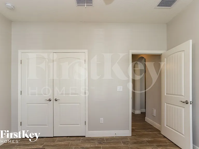 6107 Colmar Pl — Photo 11