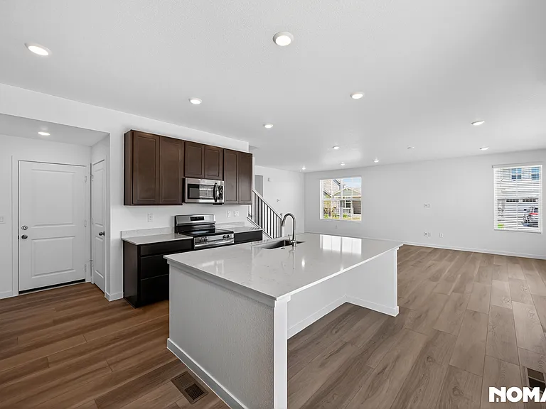 4858 Astor Pl — Photo 40