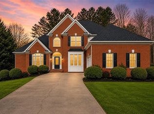 188 Gold Bullion Dr W, Dawsonville, GA 30534