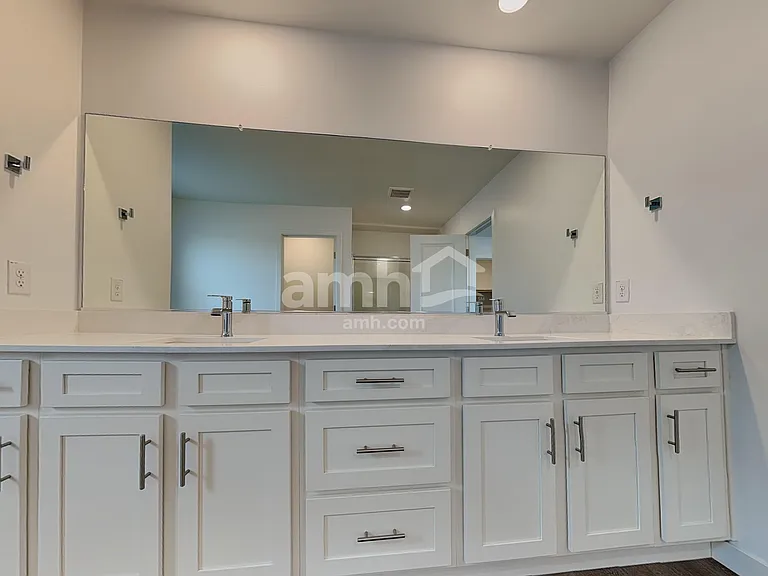 9652 N Avenida Lucena — Photo 11