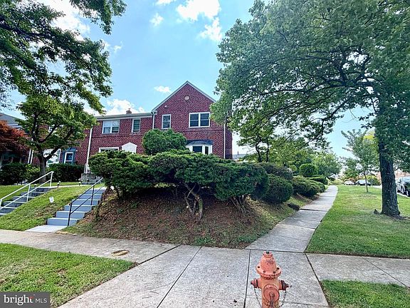 4th image of 901 Masefield Rd