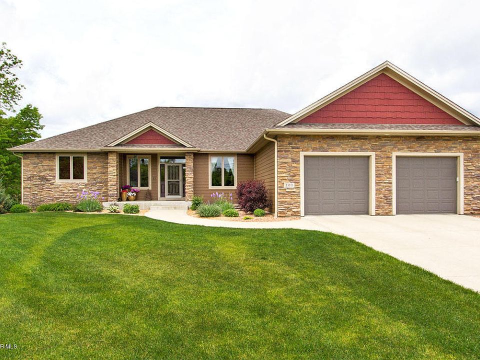 1st image of 100 Hillwood Dr