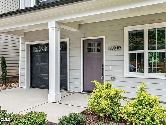 2nd image of 1339 1/2 Courtland Dr